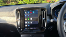 Volvo XC40 2.0 B4P Ultra Dark 5dr Auto Petrol Estate